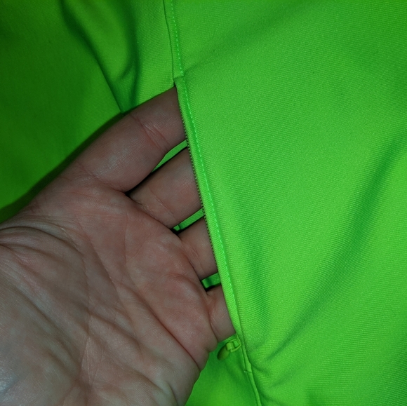 Pink jacket - Picture 5 of 6